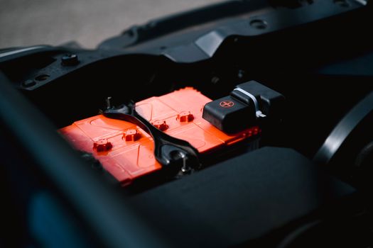 Akkumulátor 70 Ah / 640 A